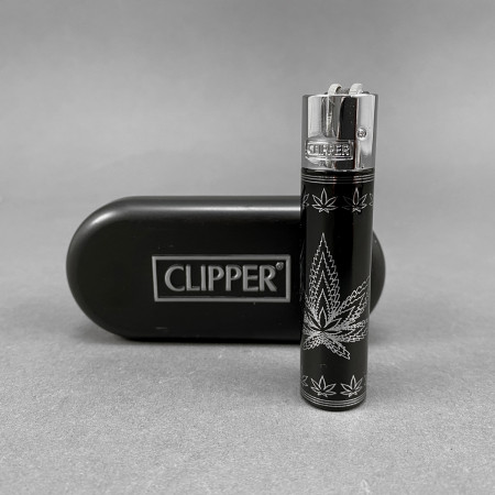 CLIPPER® Metal Leaves Silhouette
