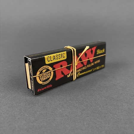 Papers RAW Black Connoisseur 1 1/4 Size